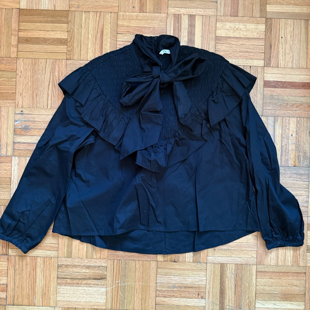 Tie-neck western blouse